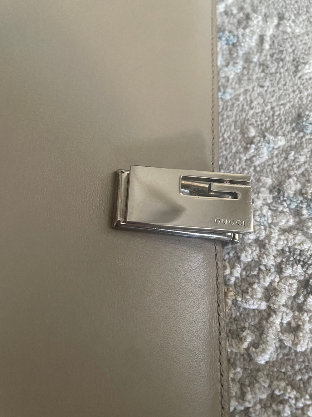Gucci Taupe Leather Long Wallet with clasp - Picture 2 of 9
